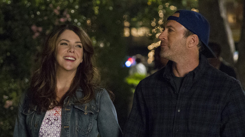 lorelai gilmore luke danes smiling