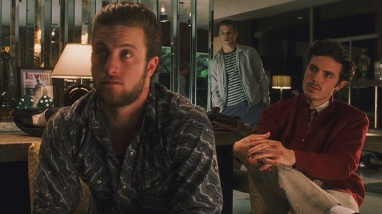 Turk & Virgil Malloy glare in Ocean's Eleven