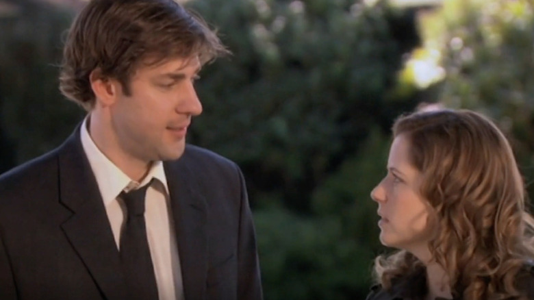 Jim and Pam talking