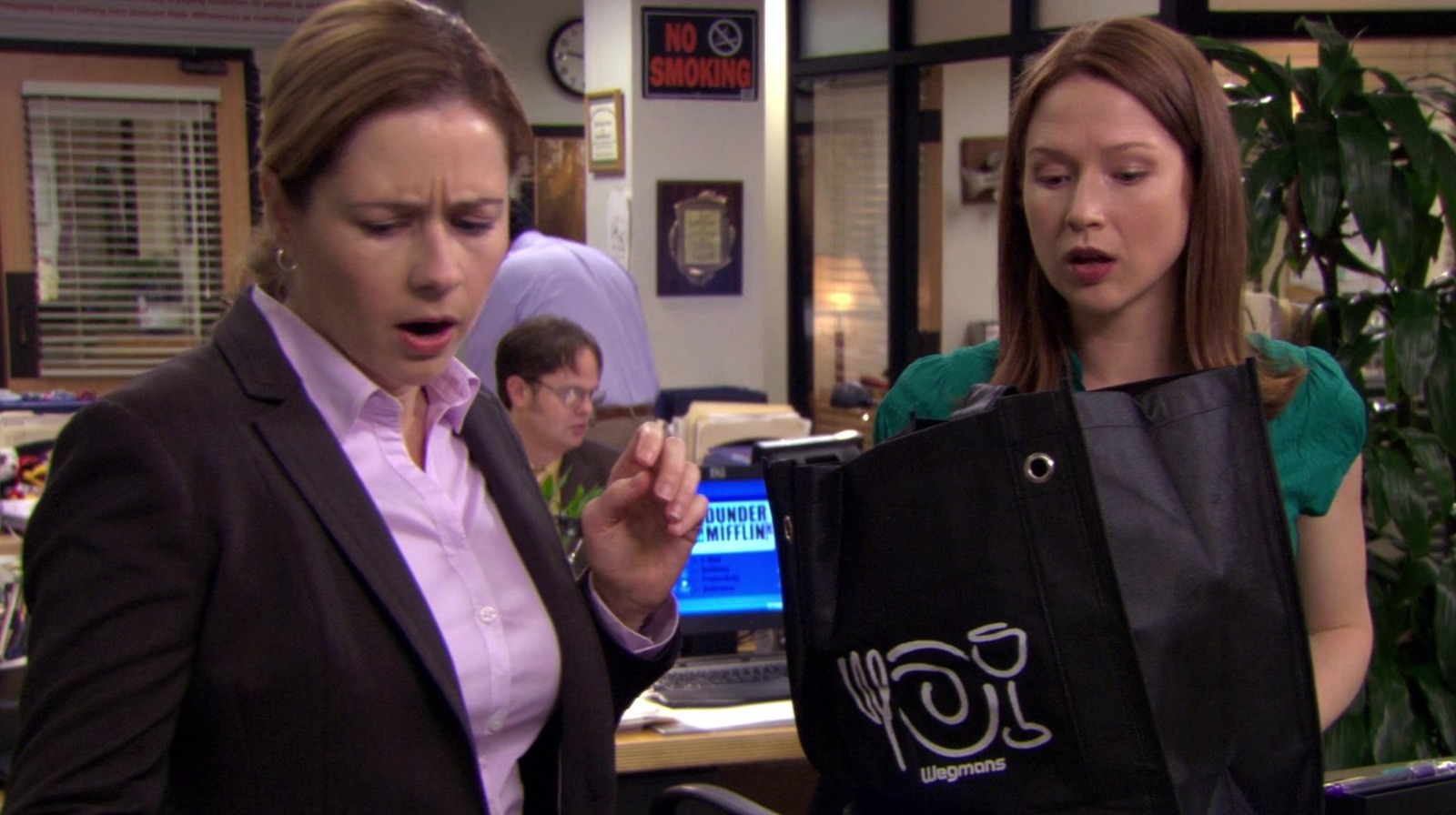 The Office's Producers Were Initially Concerned About Pam & Erin's  Similarities