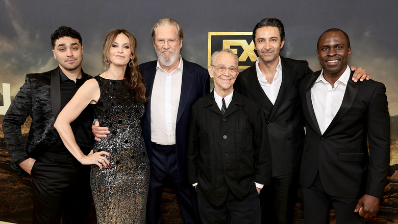 E.J Bonilla, Amy Brenneman, Jeff Bridges, Joel Grey, Pej Vahdat, and Gbenga Akinnagbe attending premiere