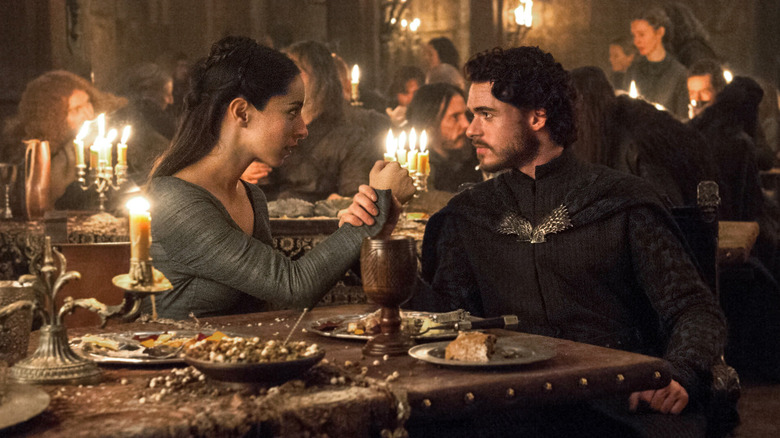 Robb Stark and Talisa talk