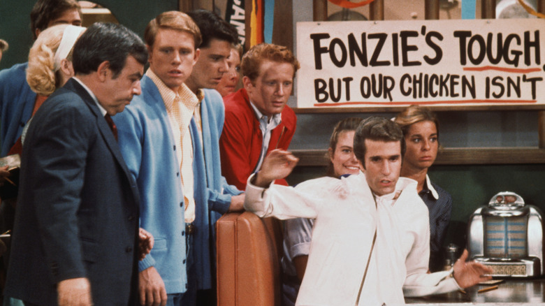 Howard, Ritchie, Potsie, Ralph, and Fonzie at Arnold's Diner