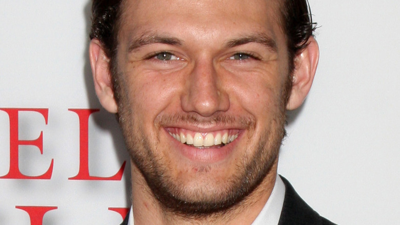 Alex Pettyfer smiling