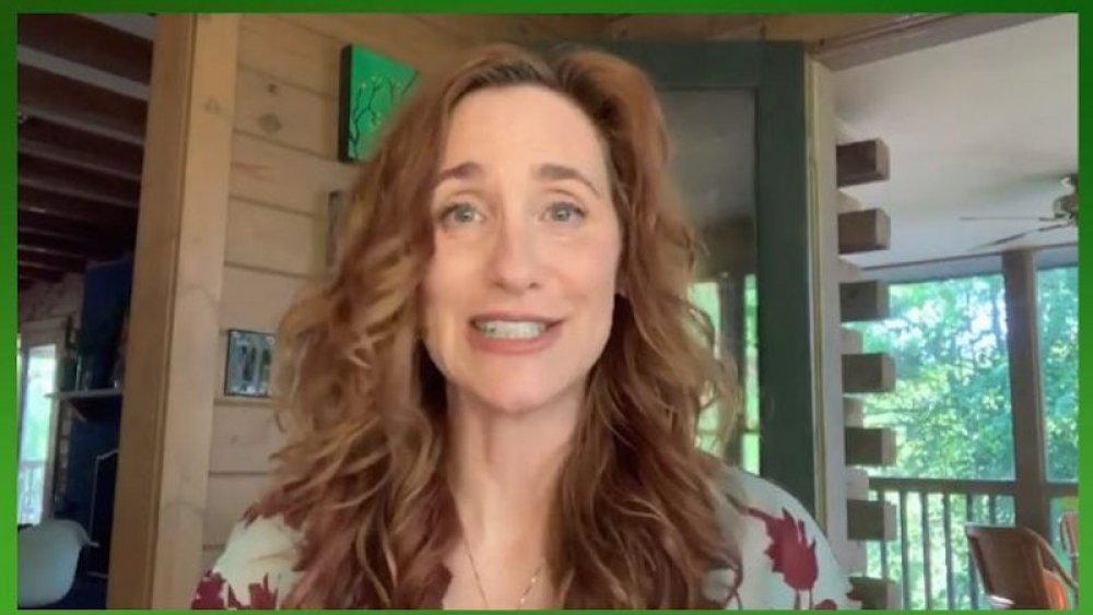 Judith Hoag announces the virtual TMNT pizza party on YouTube