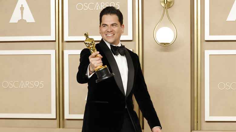 Jonathan Wang holds Oscar