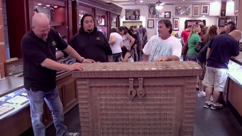 Rick, Chumlee, Ben, and the chest