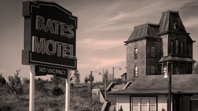 Bates Motel looking ominous