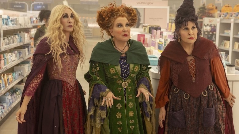 Sanderson sisters in grocery