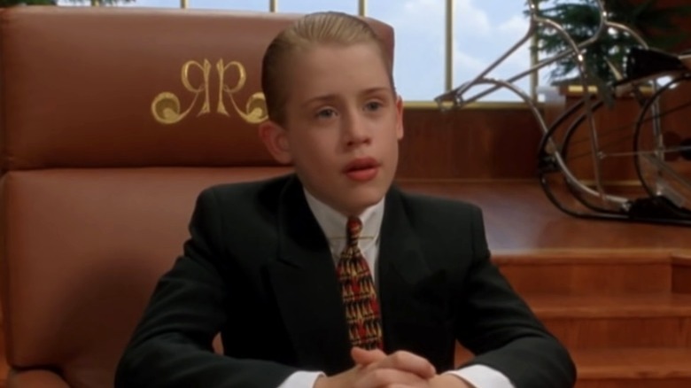 Macaulay Culkin as Richie Rich 