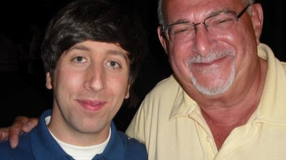 Simon Helberg and Howard Wolowitz