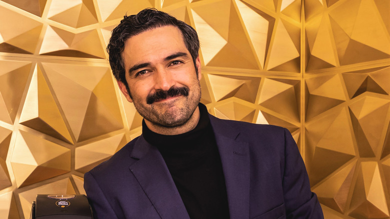 Alfonso Herrera smiling