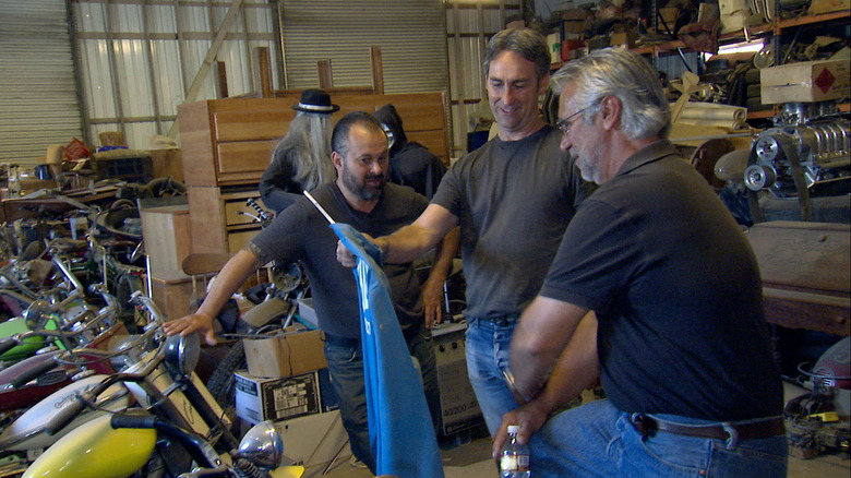 American Pickers Mike and Frank