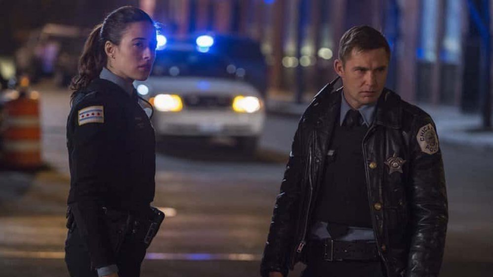 Marina Squerciati and Brian Geraghty in Chicago P.D.