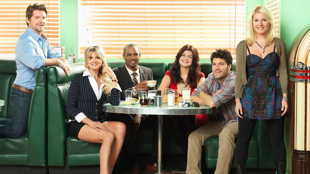 The cast of Happy Endings