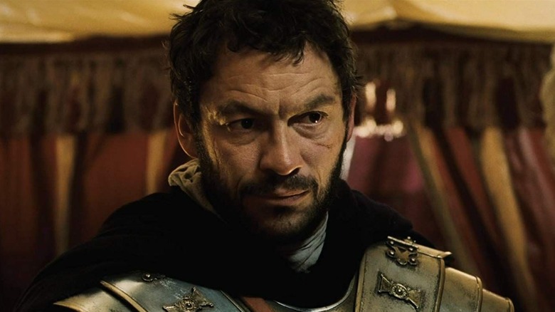 Dominic West in Roman armor in Centurion