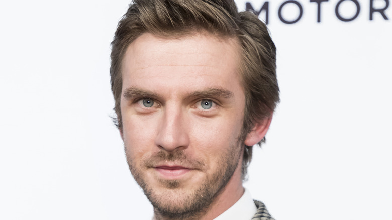 Dan stevens looking at camera