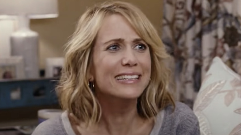 Kristen Wiig grimacing