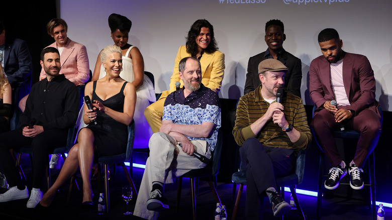 Sudeikis and cast at Apple FYC