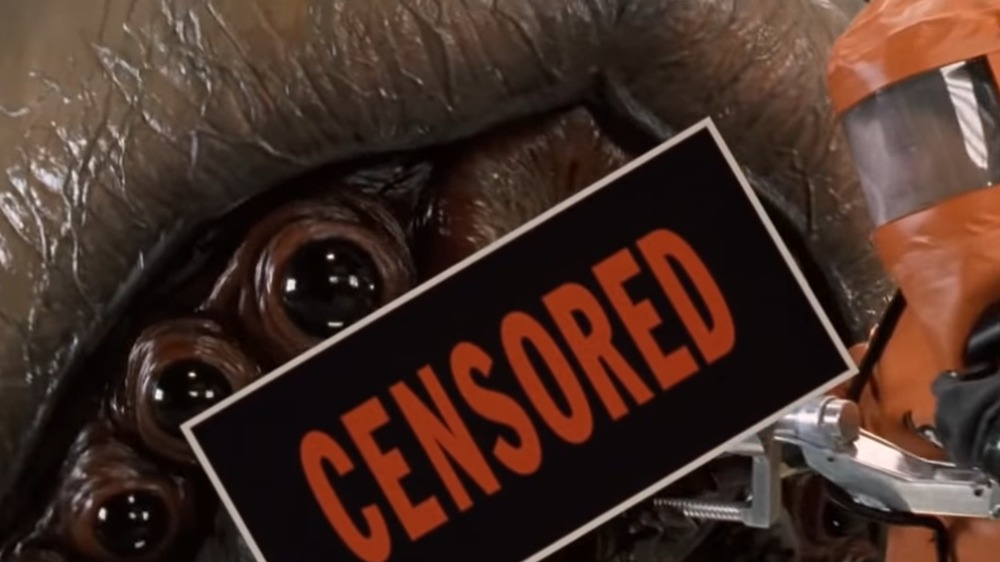 Censored cow in Starship Troopers