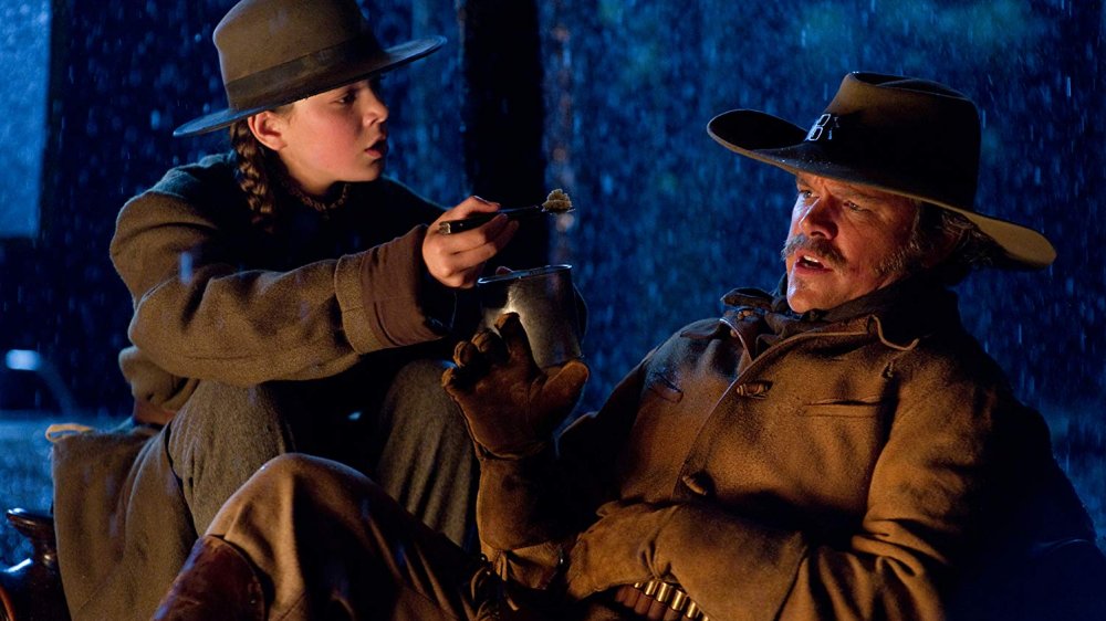 Hailee Steinfeld and Matt Damon in True Grit