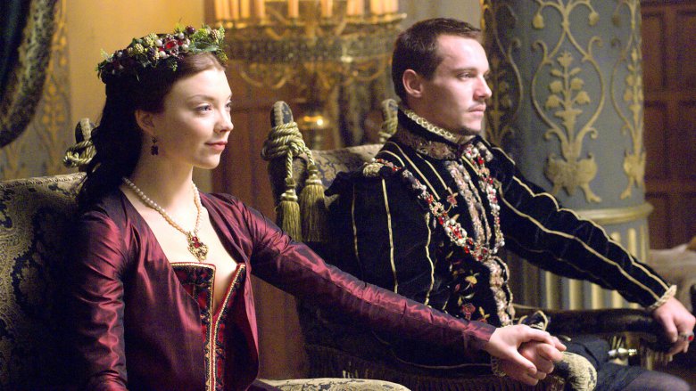 Natalie Dormer and Jonathan Rhys Meyers in The Tudors