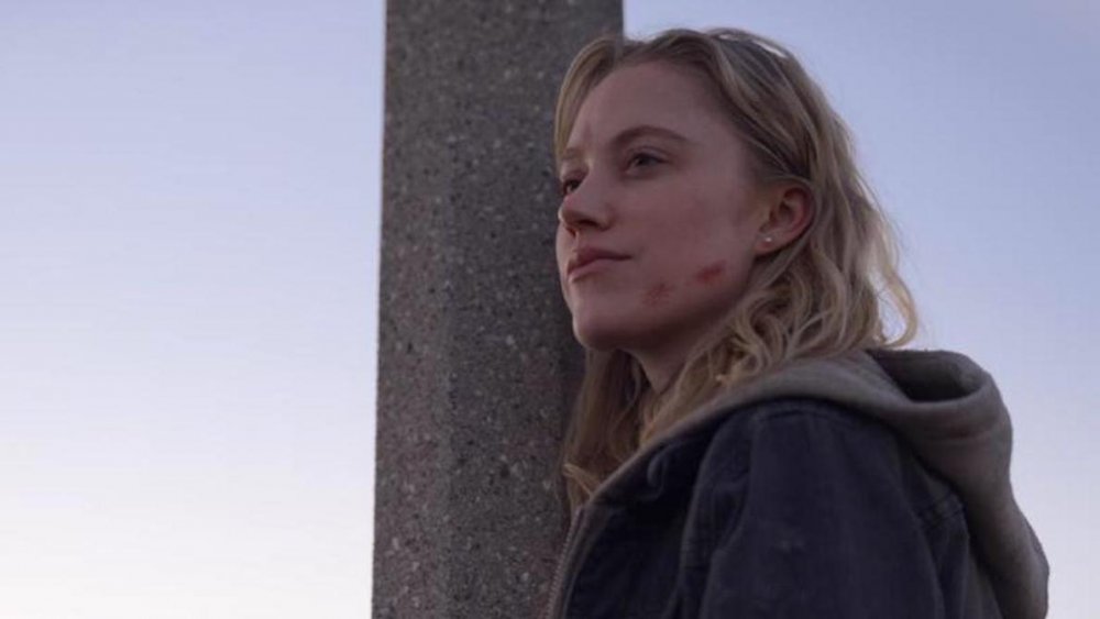  Maika Monroe as Clare in The Stranger