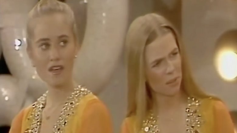 Maureen McCormick and Geri Reischl in The Brady Bunch Variety Hour