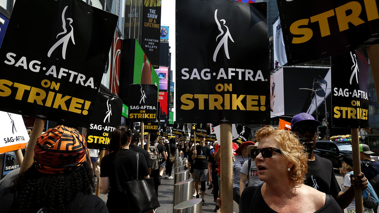 SAG on strike