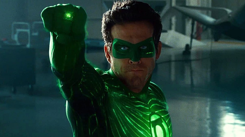 Hal Jordan using his Green Lantern ring