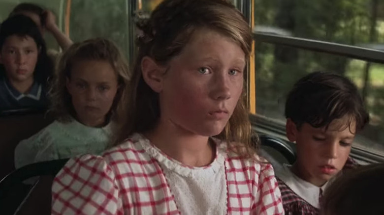 Elizabeth Hanks Forrest Gump riding school bus