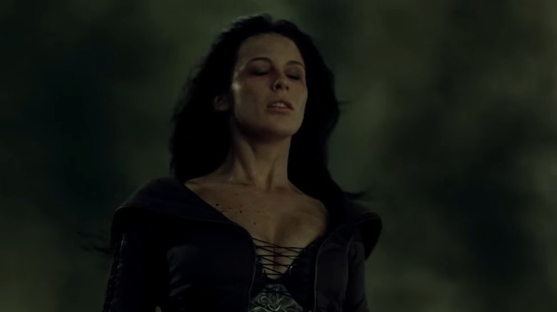 Kahlan closing her eyes