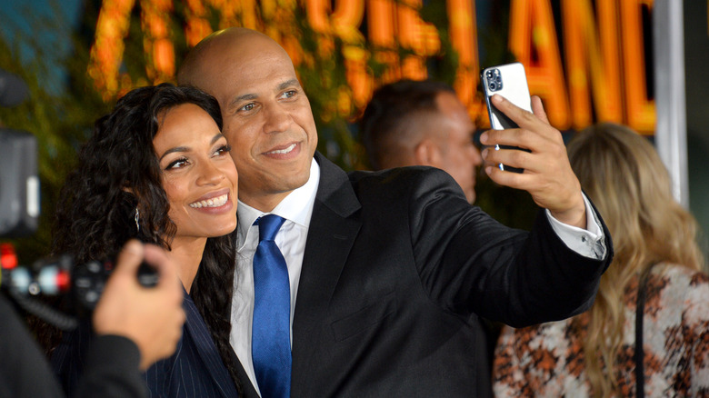 Rosario Dawson and Cory Booker in 2019