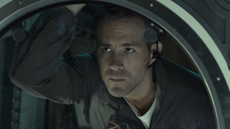 Ryan Reynolds in "Life"