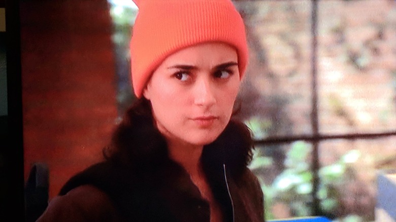 Cote de Pablo Ziva David orange beanie