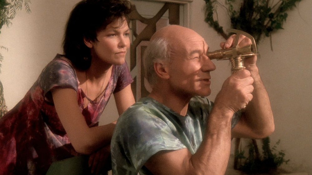 Eline and Picard in "The Inner Light"