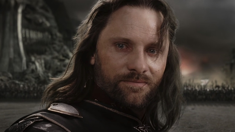 Aragorn facing an army