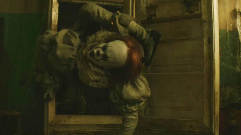 Pennywise contorting out of the fridge