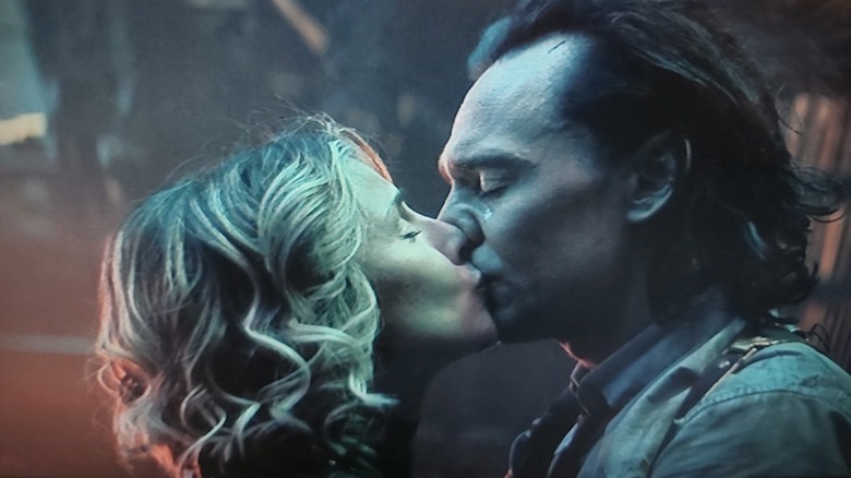 Loki and Sylvie kiss