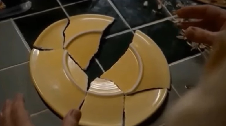 Walter White assembling the plate