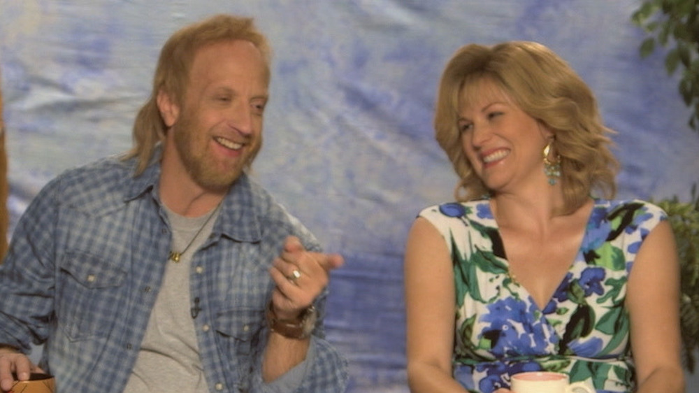 Chris Elliott and Jennifer Robertson