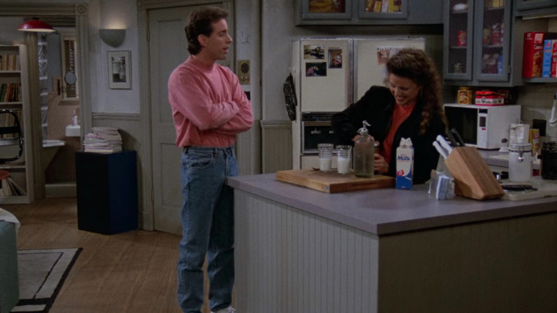 Jerry talking to Elaine 