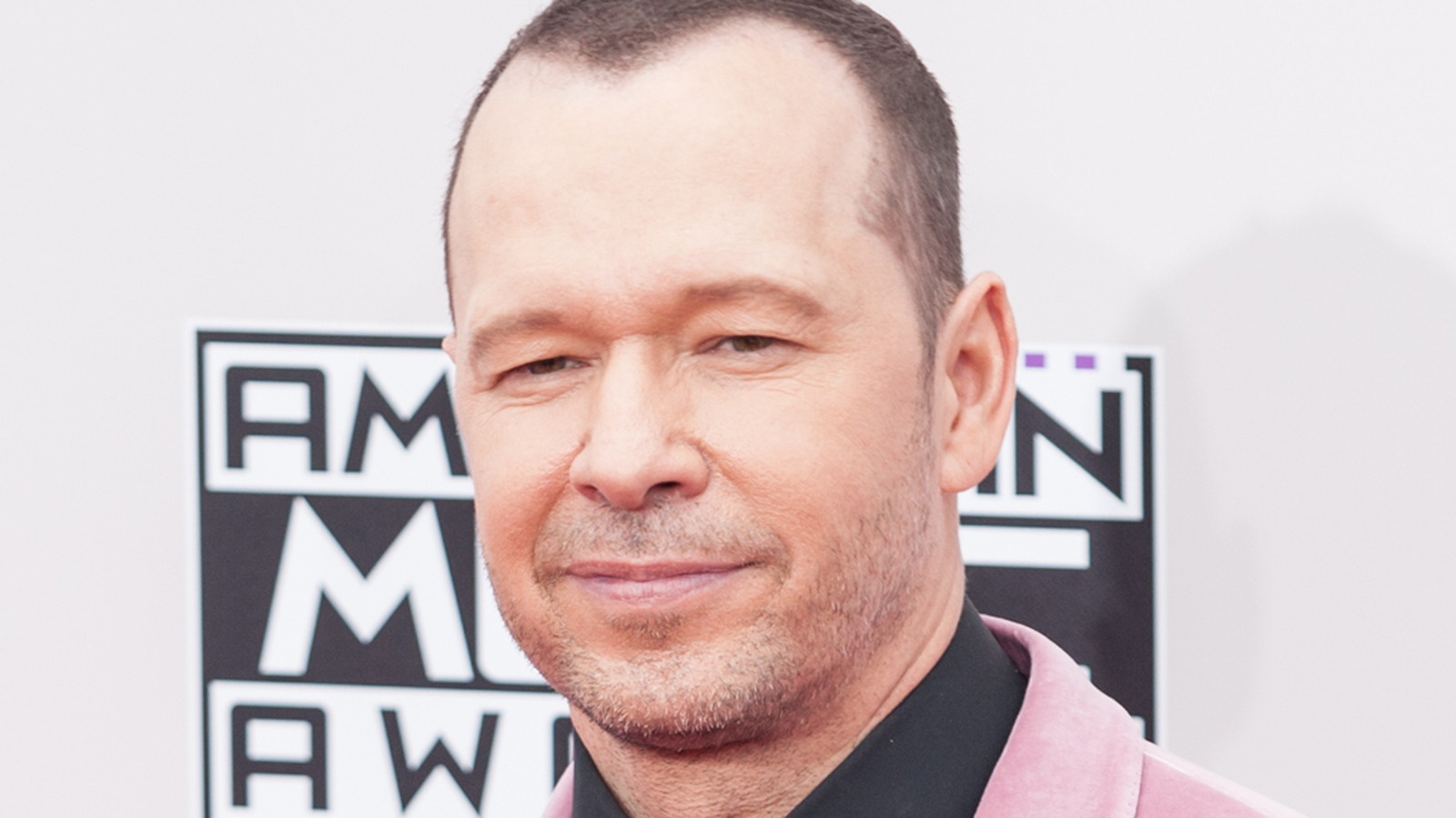 The Series Donnie Wahlberg Wants To Crossover With Blue Bloods