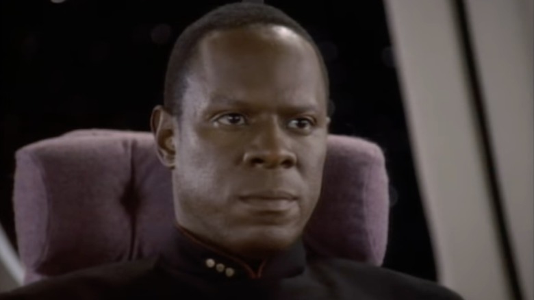 Sisko with hair on Deep Space Nine