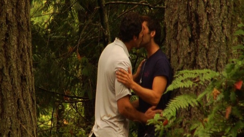 Nathan and Chase kissing