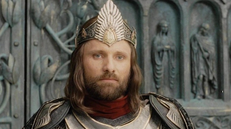 Aragorn wearing his Gondor crown