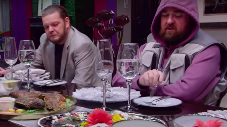 Pawn Stars dinner table