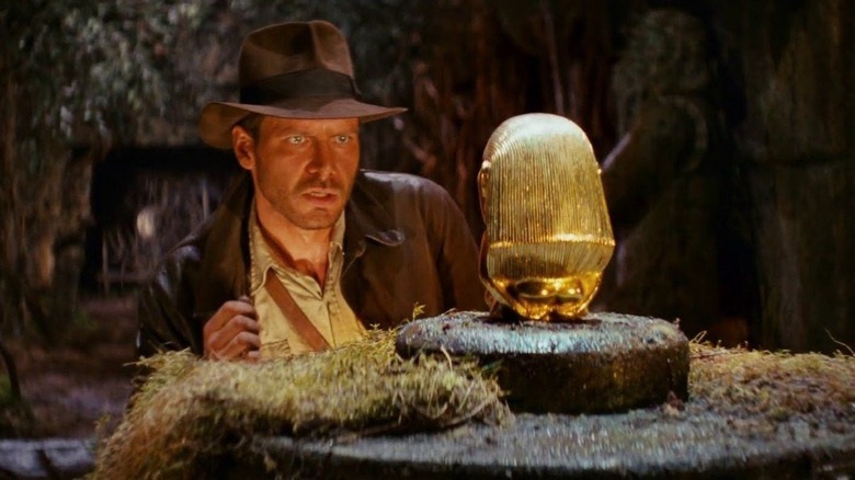 Indy steals golden idol