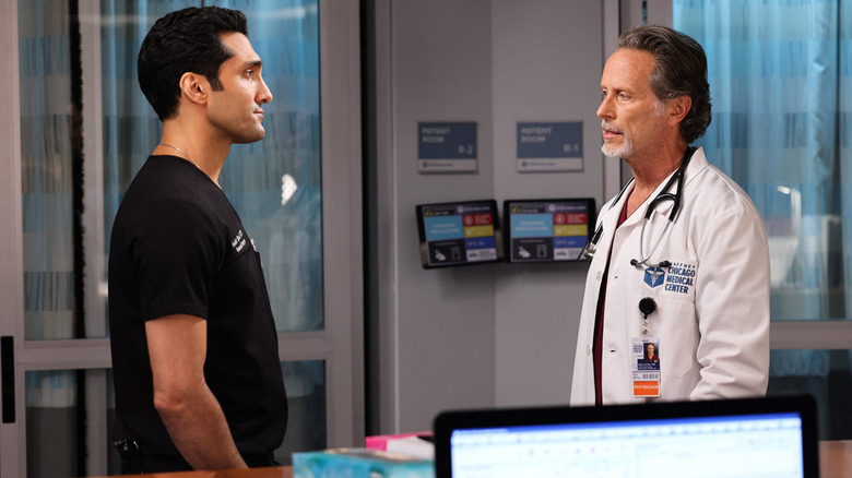 Steven Weber as Dr. Dean Archer with Dominic Rains on Chicago Med