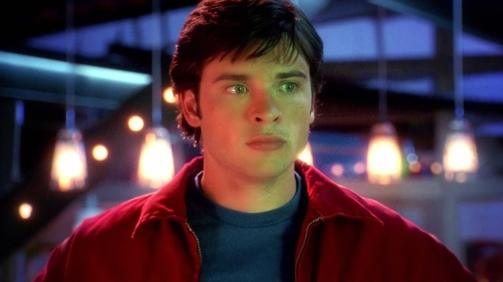 Clark Kent looking concerned in Smallville